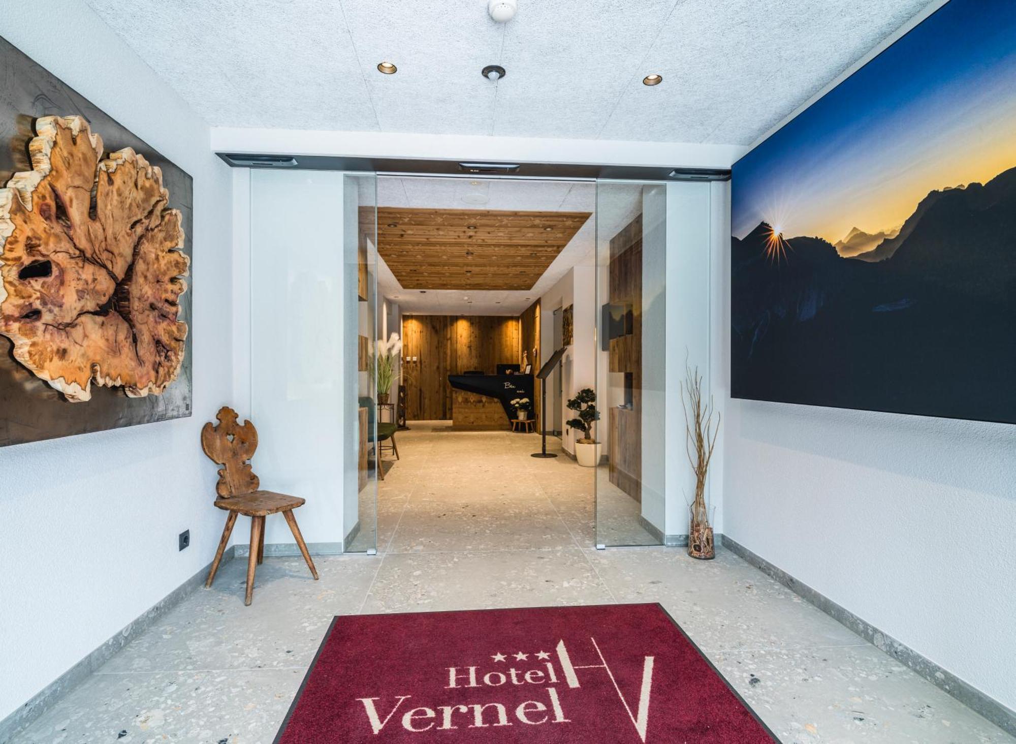 Hotel Vernel Santa Cristina Val Gardena Εξωτερικό φωτογραφία