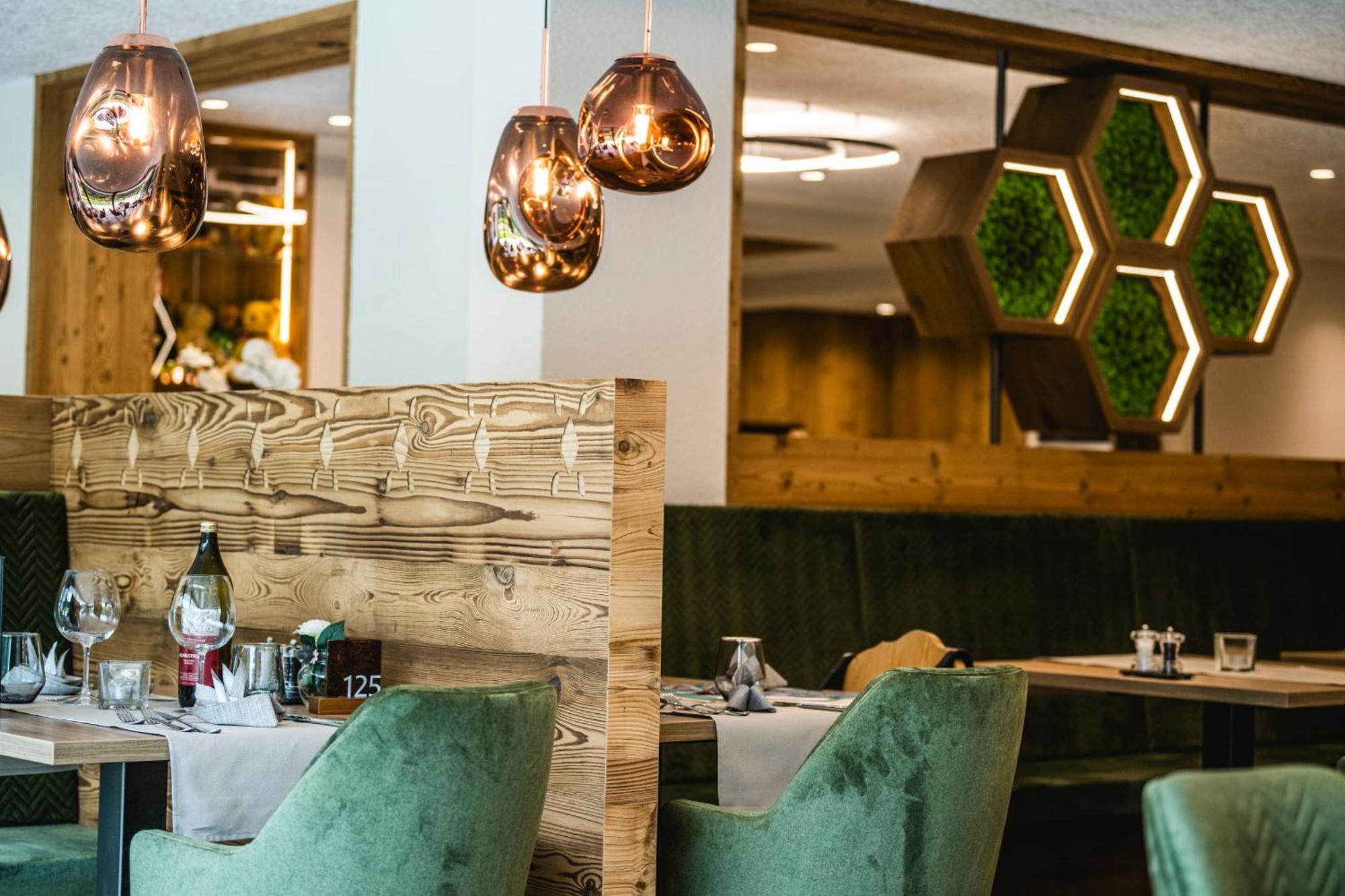 Hotel Vernel Santa Cristina Val Gardena Εξωτερικό φωτογραφία