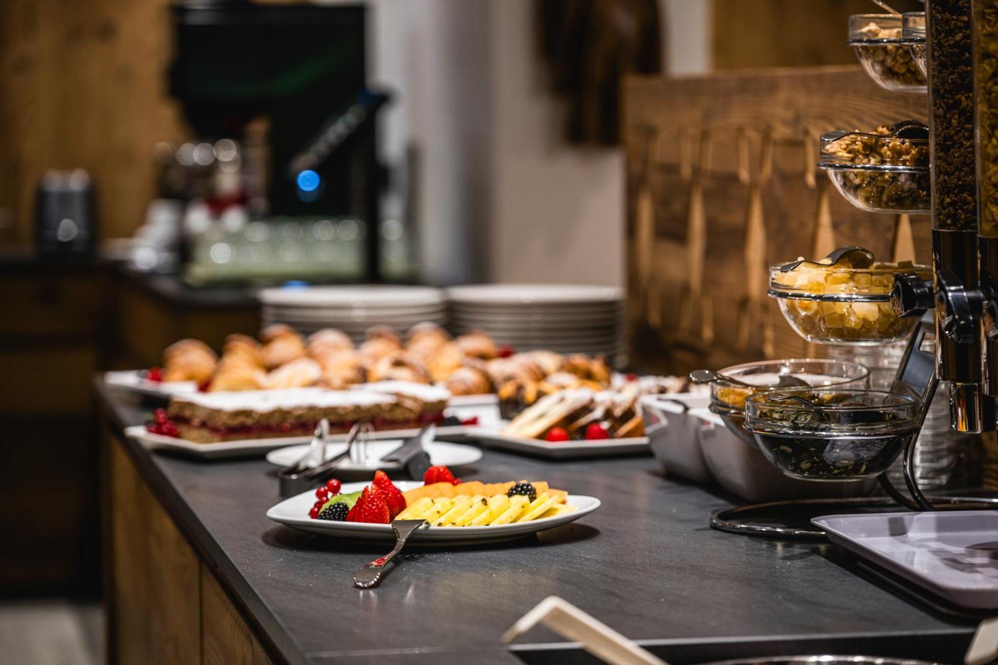 Hotel Vernel Santa Cristina Val Gardena Εξωτερικό φωτογραφία