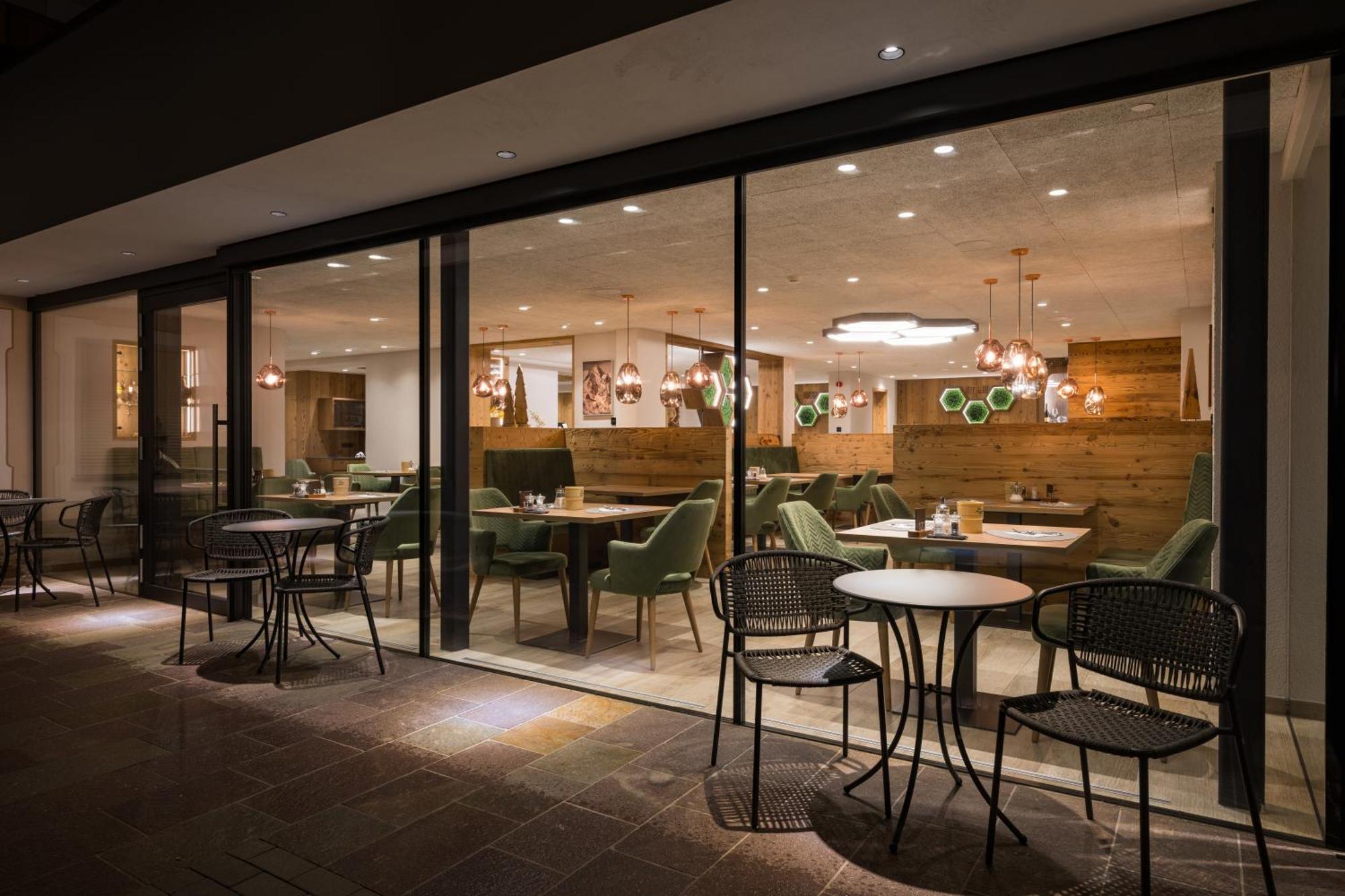 Hotel Vernel Santa Cristina Val Gardena Εξωτερικό φωτογραφία