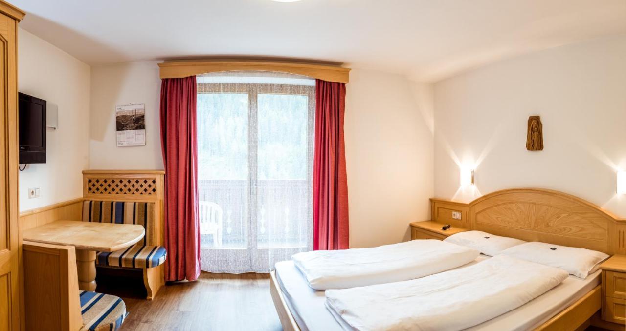 Hotel Vernel Santa Cristina Val Gardena Εξωτερικό φωτογραφία